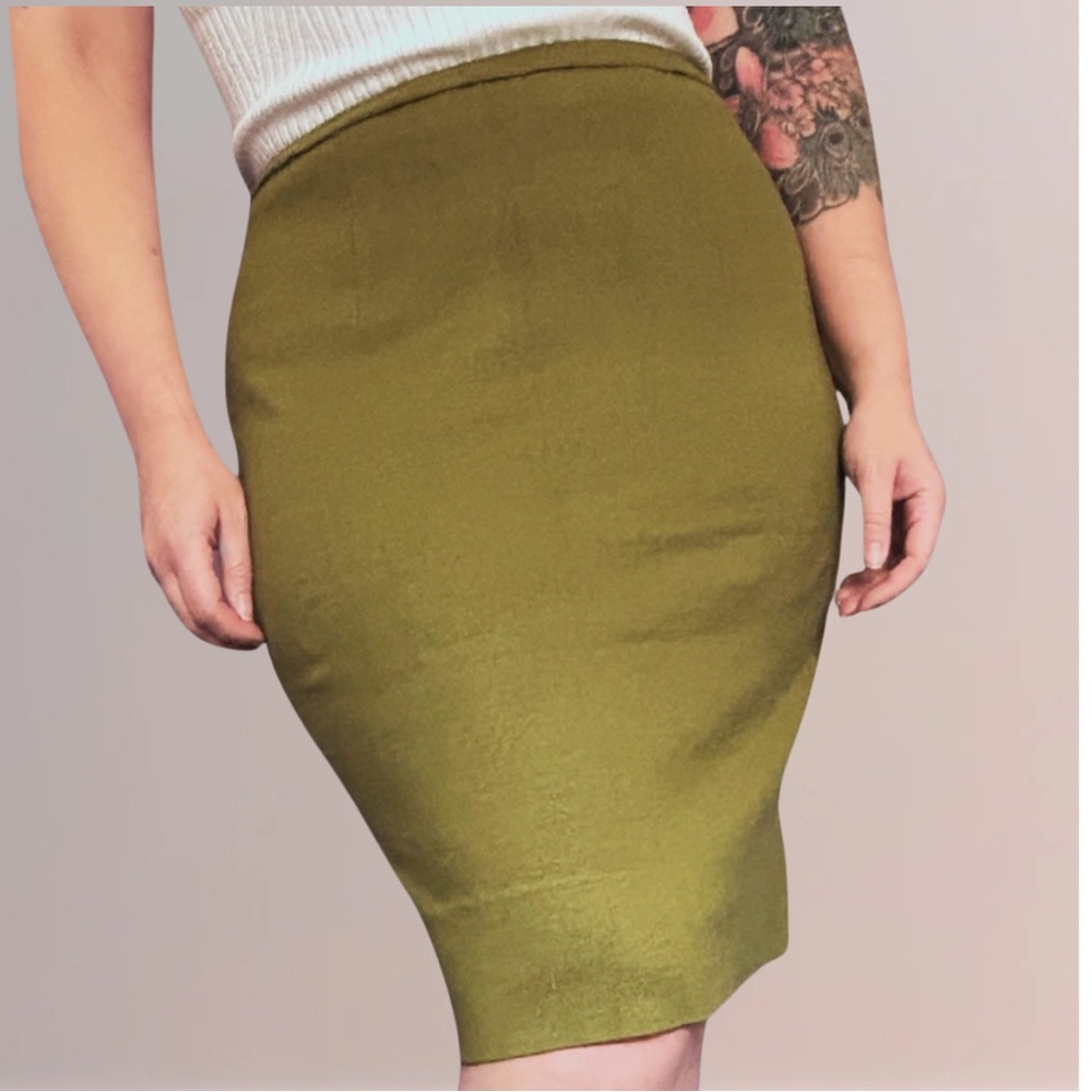 VINTAGE 1970s Jantzen Olive Green Pencil Skirt